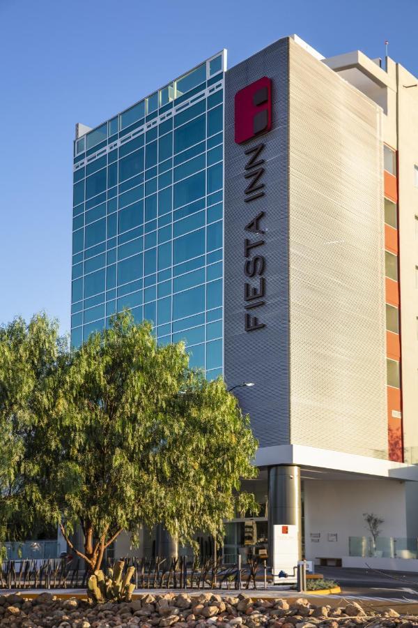 Fiesta Inn Celaya Galerias Екстер'єр фото