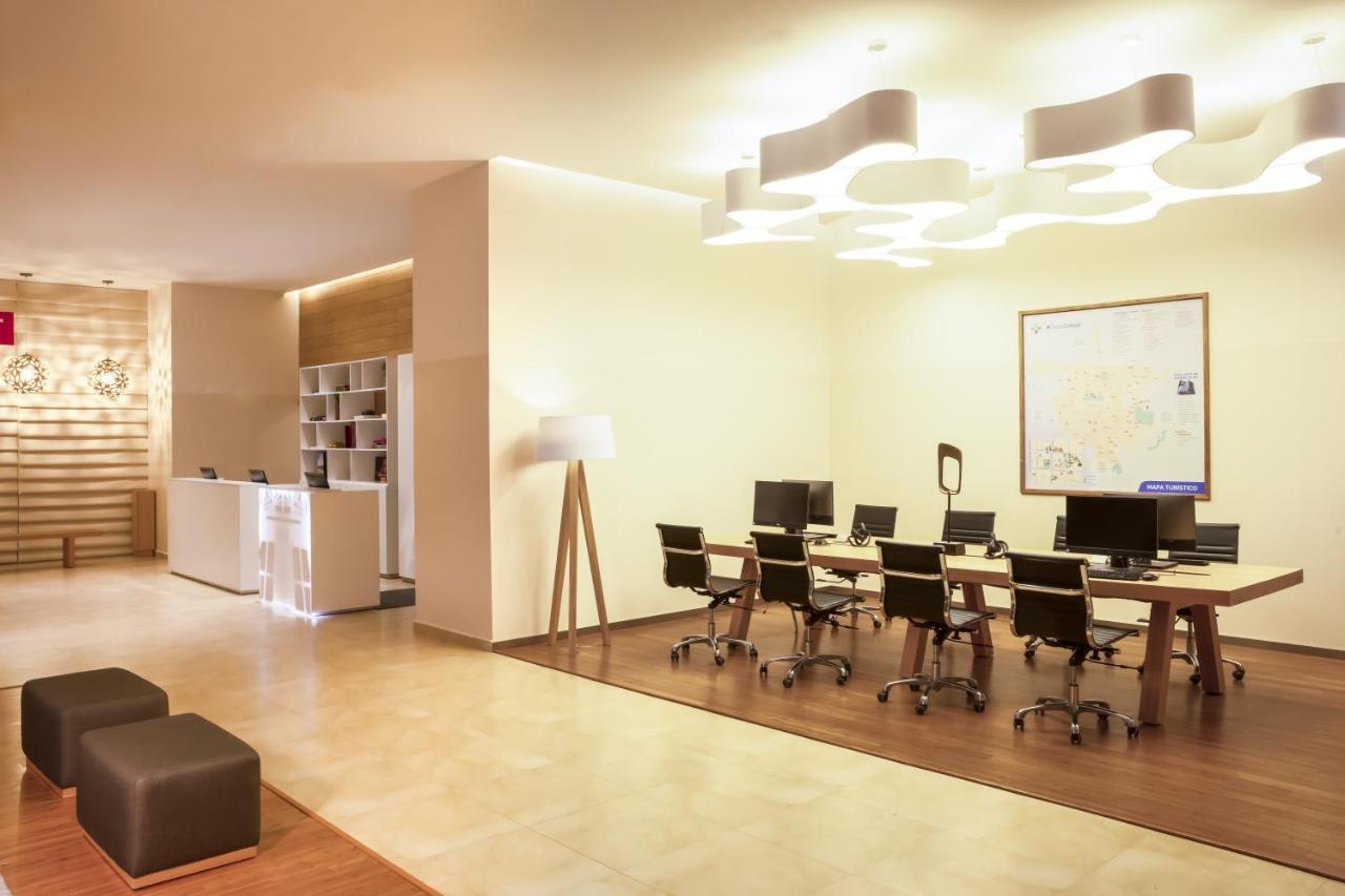 Fiesta Inn Celaya Galerias Екстер'єр фото